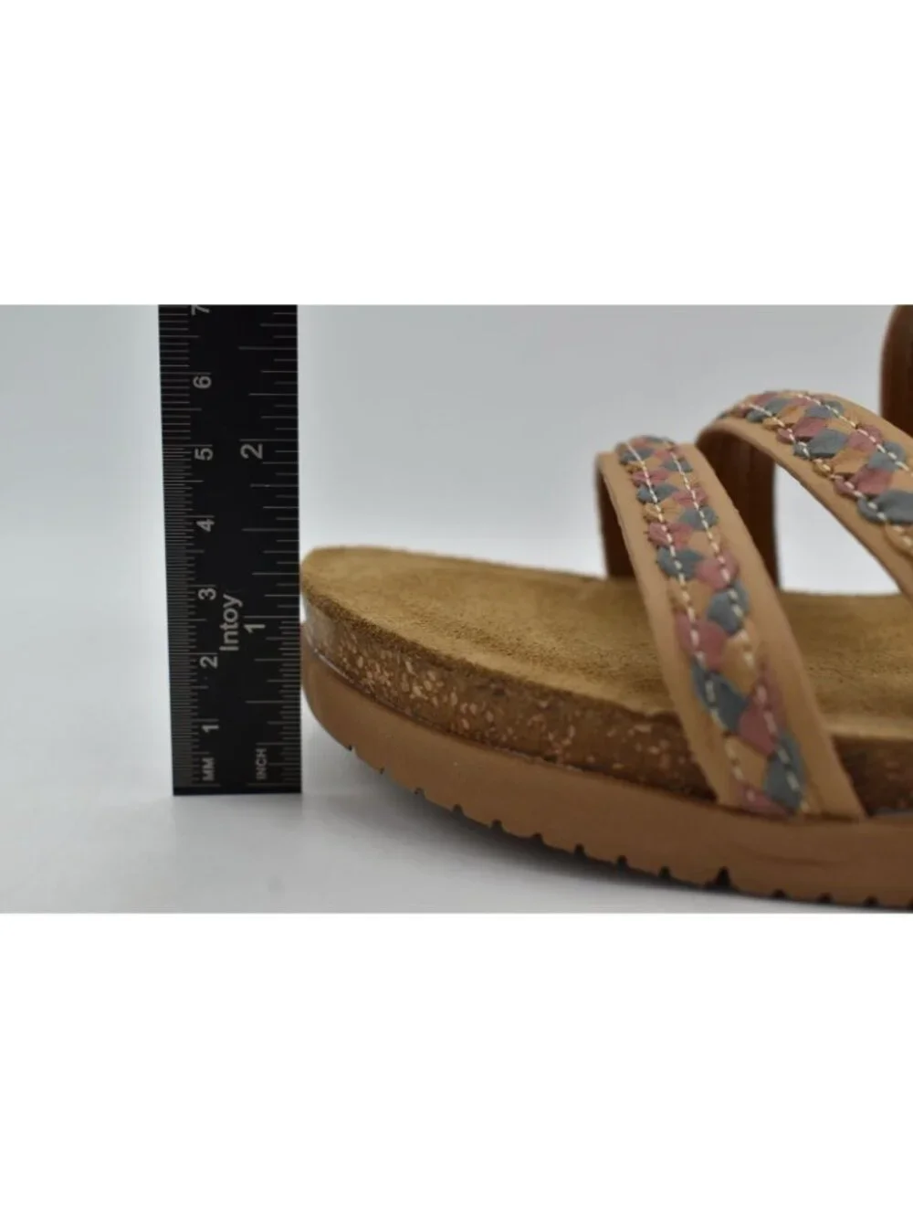 Comfortiva Women 9 Silvia Caramel Multi Color Leather Wedge Strappy Sandal Shoes